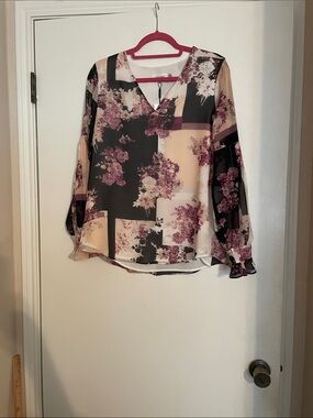 Calvin Klein Floral Patchwork V-Neck lined Blouse - Black & Mauve & Cream